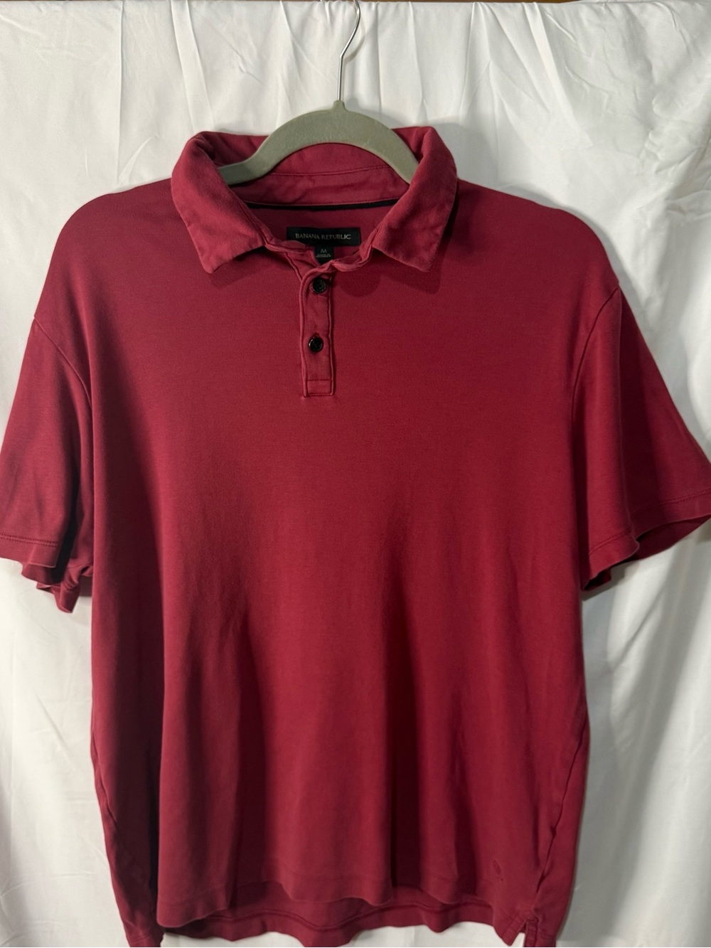 Banana Republic Men's Wine Red Polo Shirt Size M